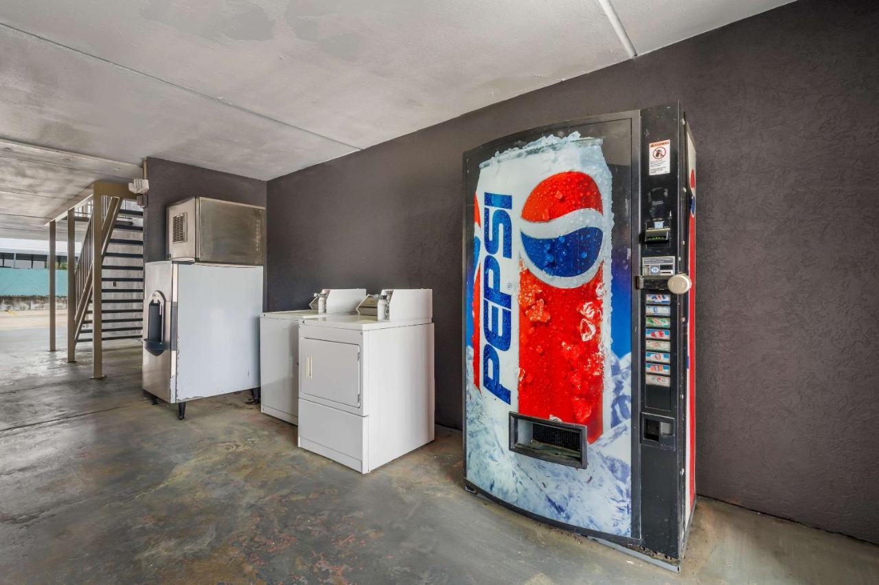 Econo Lodge Cullman Dış mekan fotoğraf